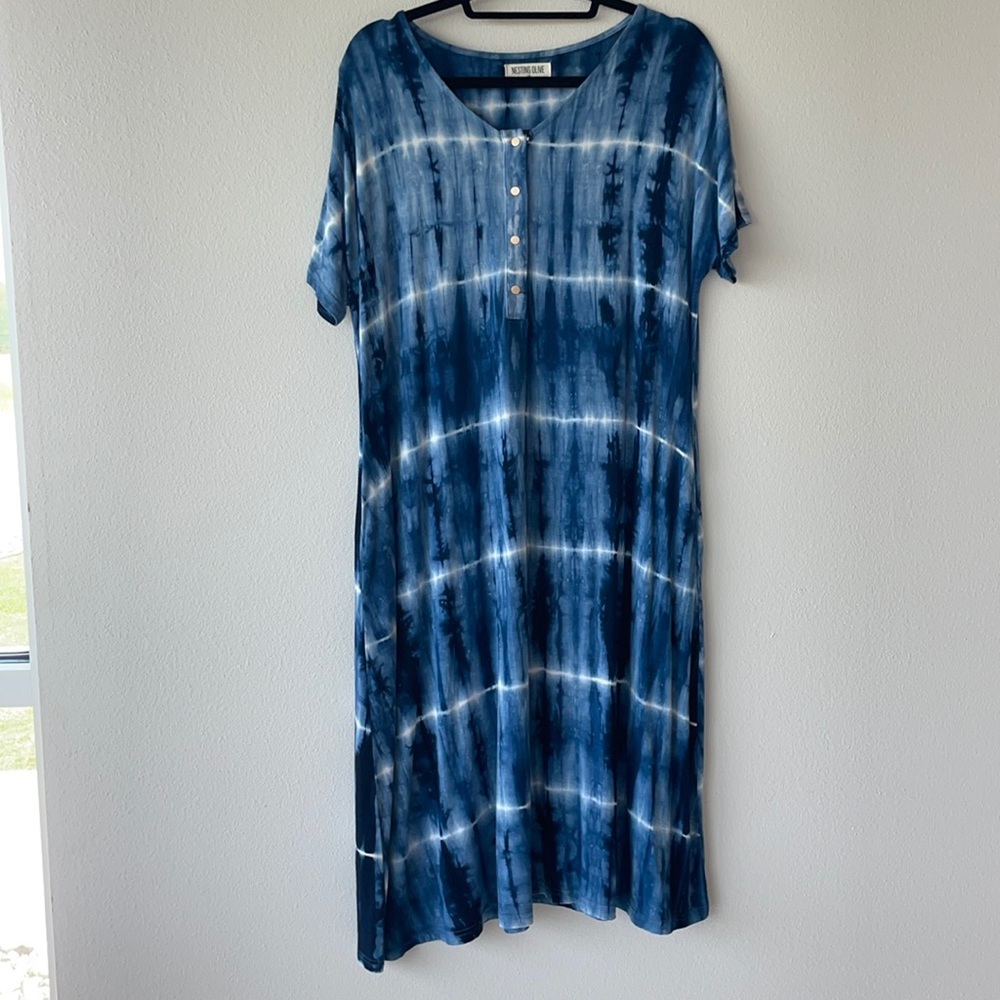 Nesting Olive Modern House Dress Nursing Gown